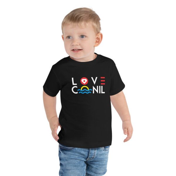 Camiseta infantil color negra - imagen niño